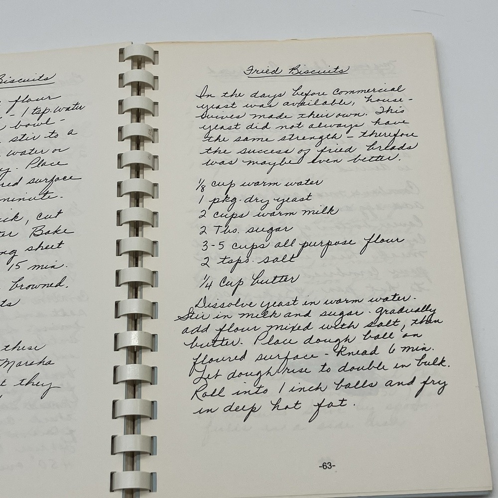 Ramona Jones Recipes from the Grandpa Jones Family Dinner Theatre Cookbook AR - Picture 13 of 16